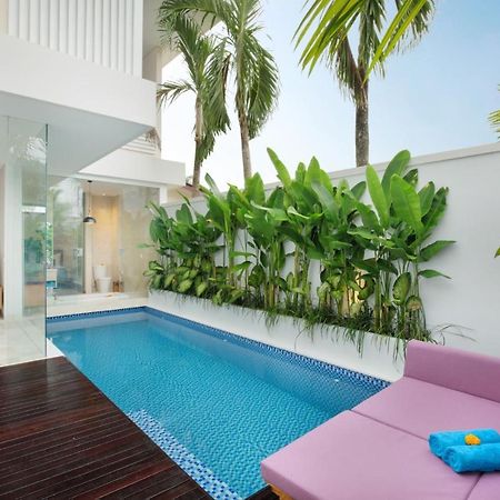 Eight Palms Villa Seminyak By Ini Vie Hospitality Buitenkant foto