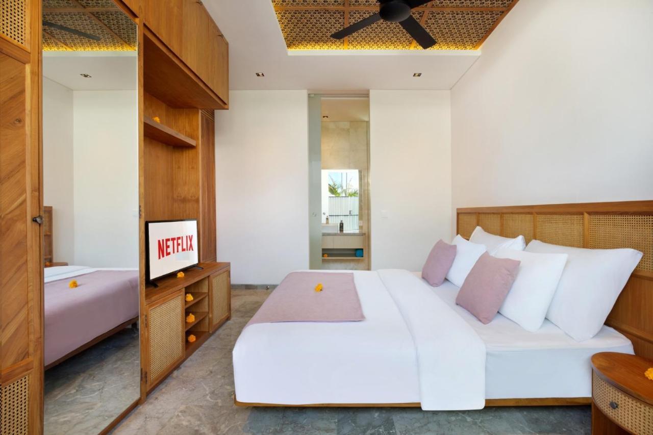Eight Palms Villa Seminyak By Ini Vie Hospitality Buitenkant foto
