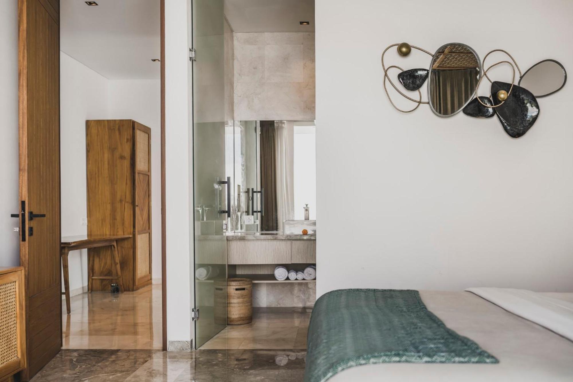 Eight Palms Villa Seminyak By Ini Vie Hospitality Buitenkant foto
