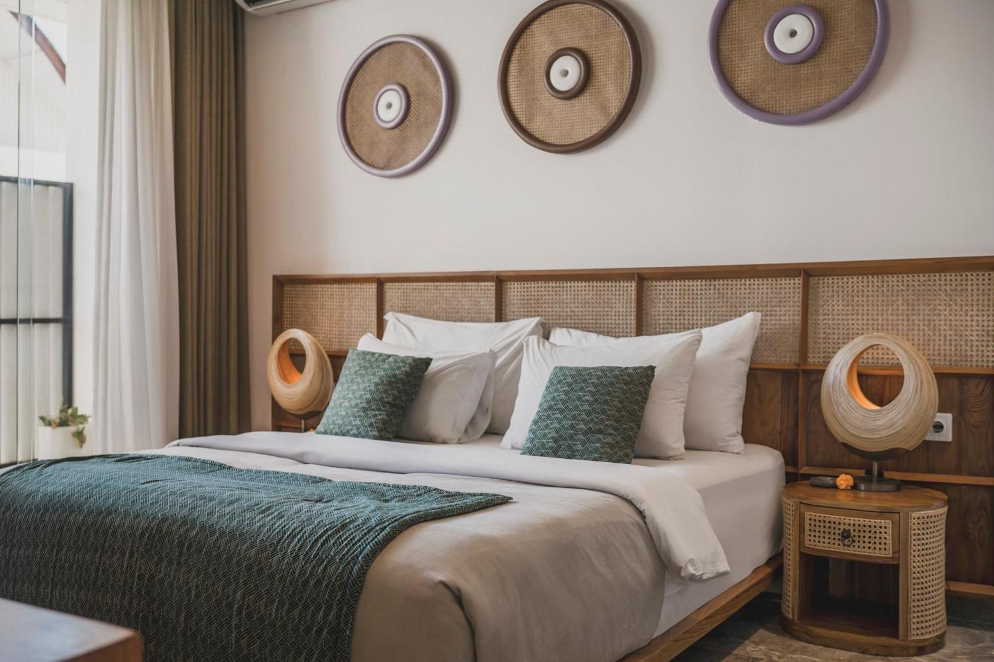 Eight Palms Villa Seminyak By Ini Vie Hospitality Buitenkant foto