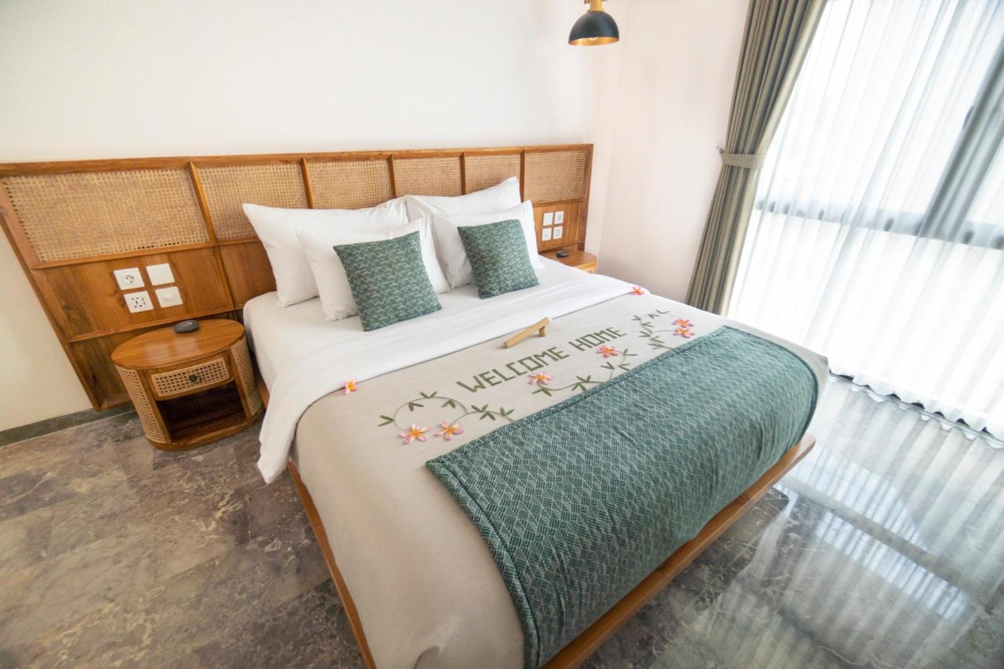 Eight Palms Villa Seminyak By Ini Vie Hospitality Buitenkant foto